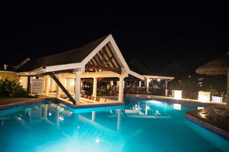 Coyaba Beach Resort St. George's Exterior foto
