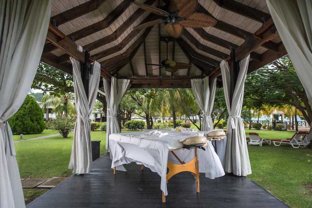Coyaba Beach Resort St. George's Exterior foto