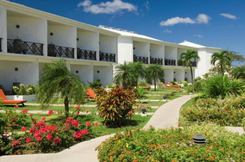 Coyaba Beach Resort St. George's Exterior foto
