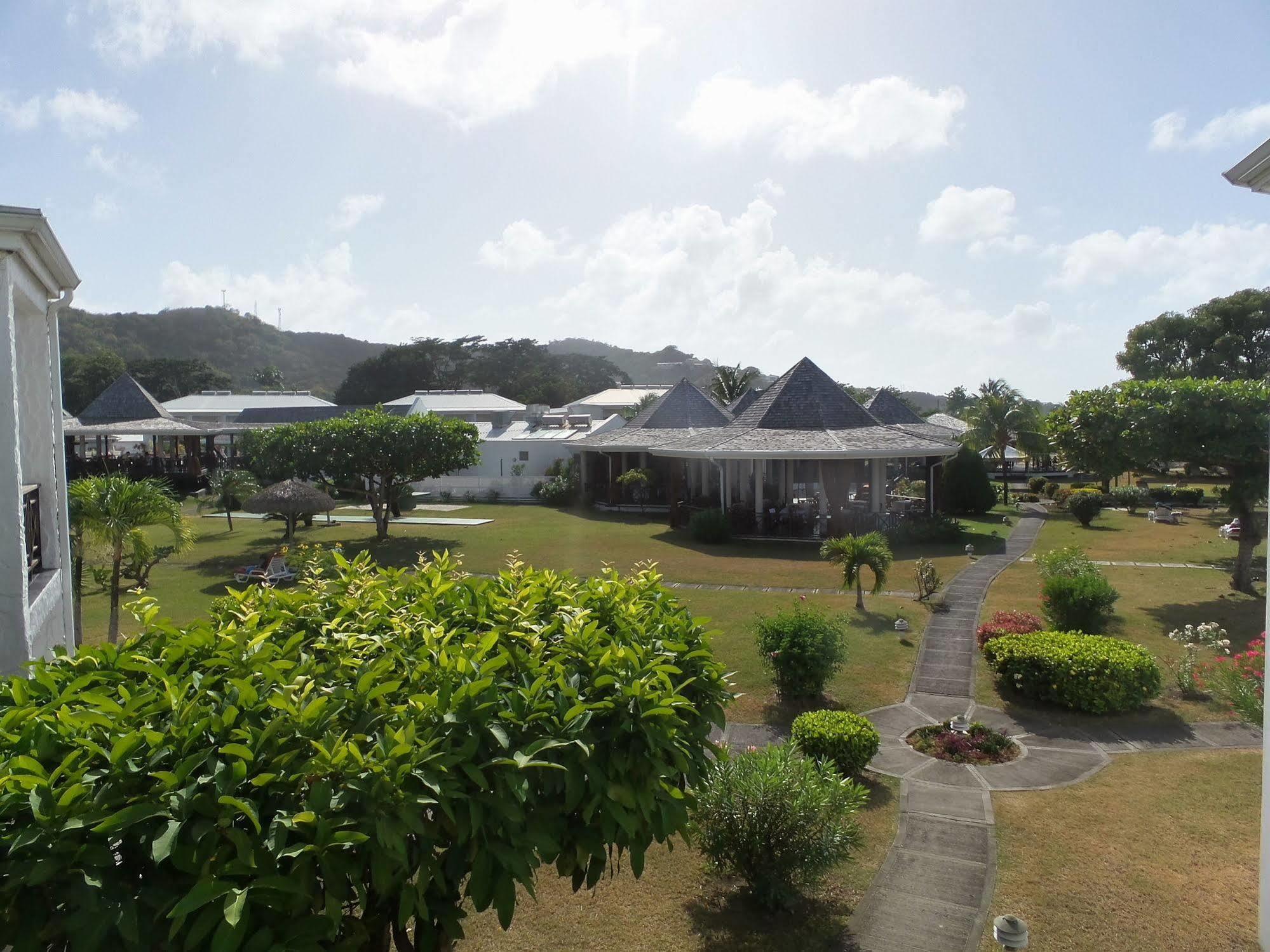 Coyaba Beach Resort St. George's Exterior foto