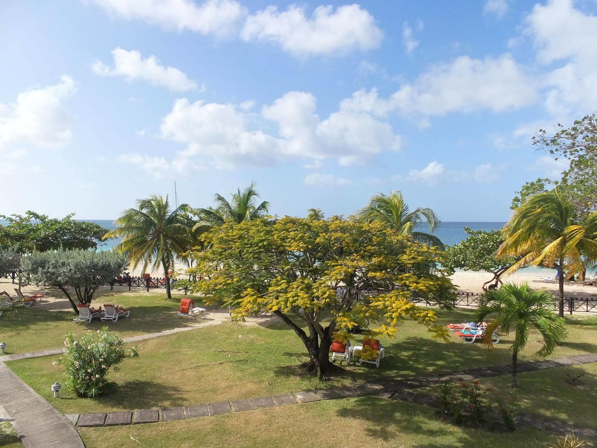 Coyaba Beach Resort St. George's Exterior foto