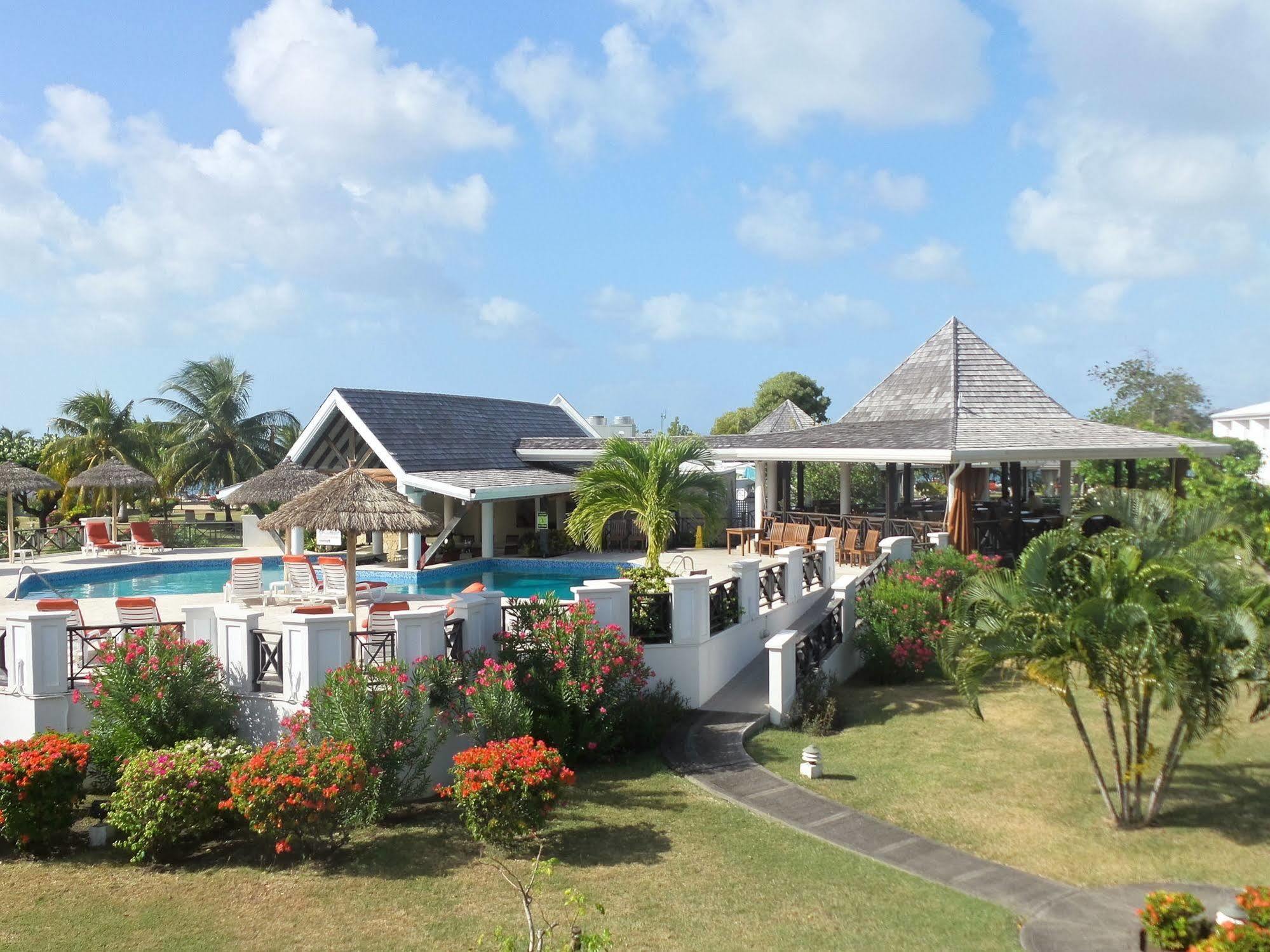 Coyaba Beach Resort St. George's Exterior foto