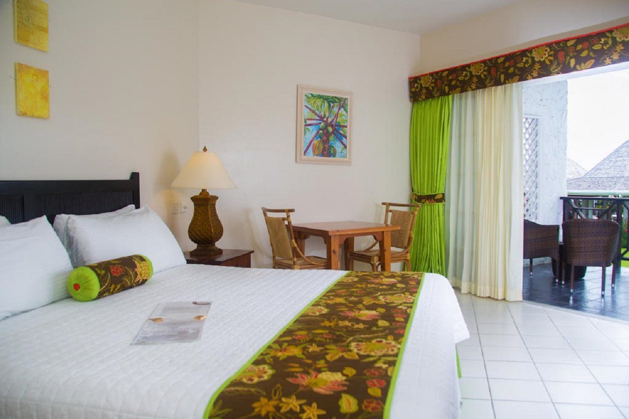 Coyaba Beach Resort St. George's Exterior foto